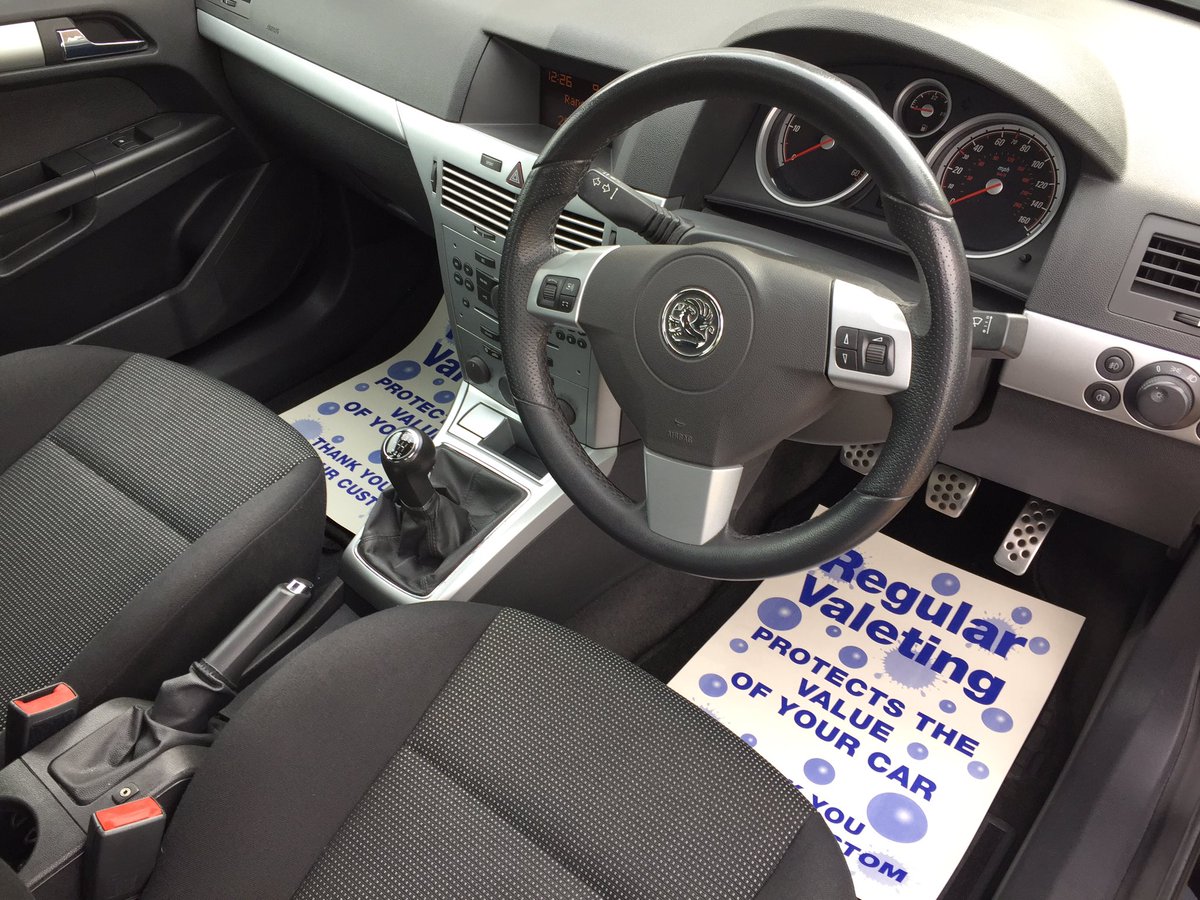 Vseast's tweet photo. Pre sale bespoke valet today. @vauxhall @pvdapproved #valeting #detailing #valetsoutheast #Vauxhall #astra #interiorvaleting https://t.co/QJ8tFyZnQq