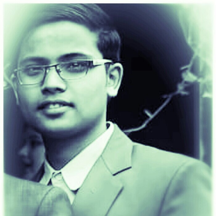 ParajuLion's tweet photo. #NewProfilePic https://t.co/uB8Qtd2i4f