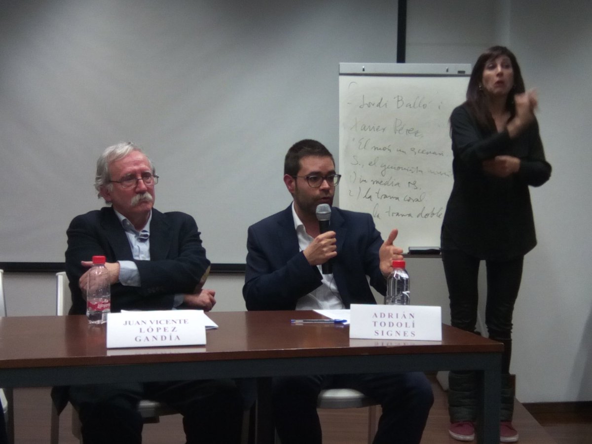 Podem_'s tweet photo. "El éxito de la #EconomíaColaborativa está en la valoración inmediata, en la reputación online, y tiene riesgos" @TodoliAdrian #PodemDebats https://t.co/qFGfu3Iqhv