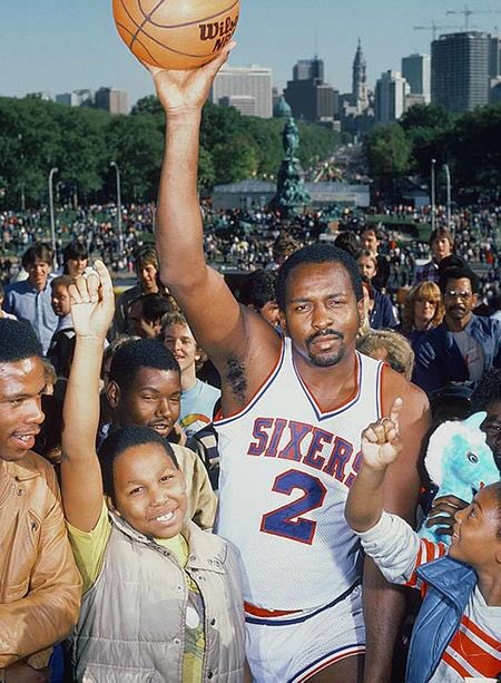 Happy Birthday to legend Moses Malone !! 