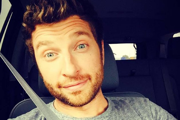 Happy birthday, Brett Eldredge! 
