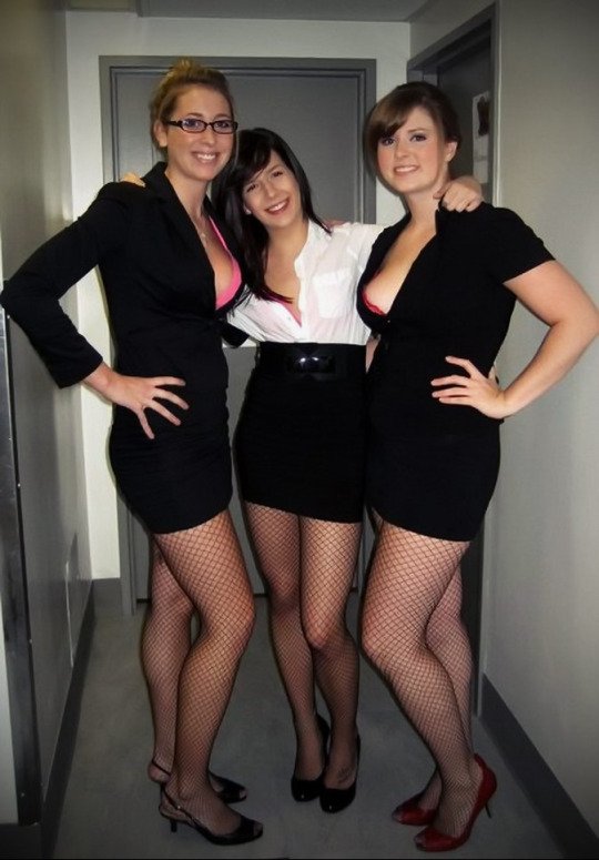 Nylons_Uniforms's tweet photo. Bet some of you would love a night out with these #beauties #fishnets #suits #secretarys whos fav https://t.co/5nl5ZIeWNP
