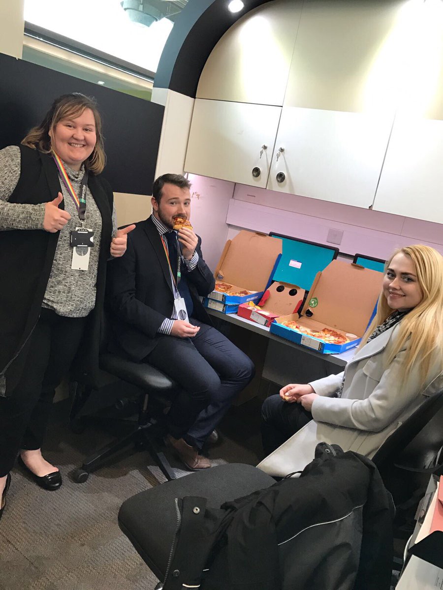 emzmccaff's tweet photo. Cost control lunch for SC70!!! 7 months at the top 👏🏻👏🏻👏🏻 #eracscotland @Scougall_ERAC @bensleyandrew1 @dianemul11 https://t.co/va1N4UXXSc