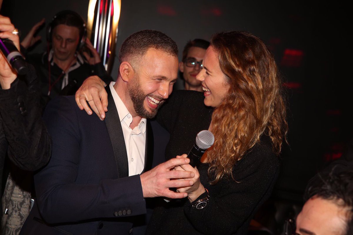 Lorie Pester (@loriepester) on Twitter photo Avec mon <a href="/ThierryMartino/">Thierry Martino</a> lors de la soirée #Caron #joie #rire #amitié #complicité #partage 💝 Avec mon <a href="/ThierryMartino/">Thierry Martino</a> lors de la soirée #Caron #joie #rire #amitié #complicité #partage 💝
