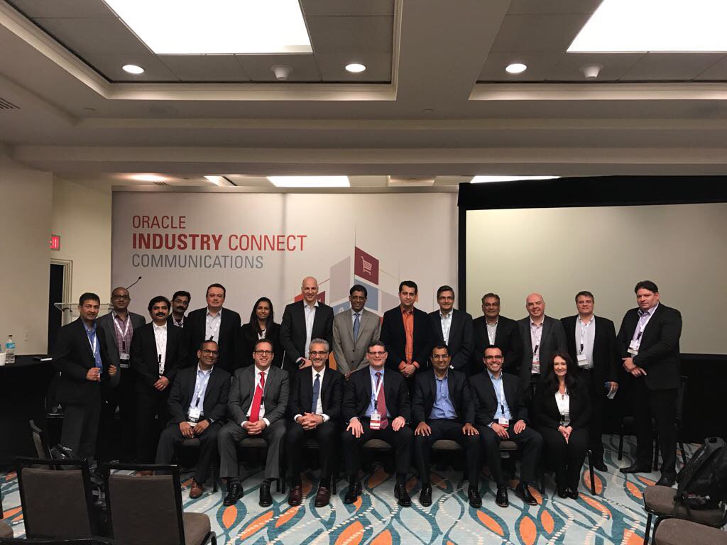 tech_mahindra's tweet image. Cheers to the award winning #TechMNetworks team at #OracleIC17! #unlockexperiences