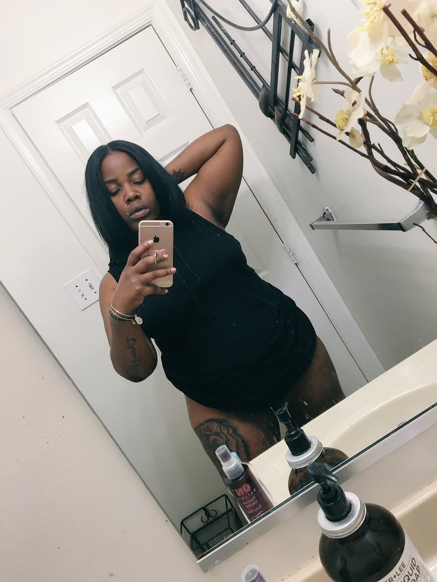 RhayShalom's tweet image. Even when you're not where you want to be, enjoy the space you're in. Mentally, physically, spiritually. #healthjourney #5lbsdown lol