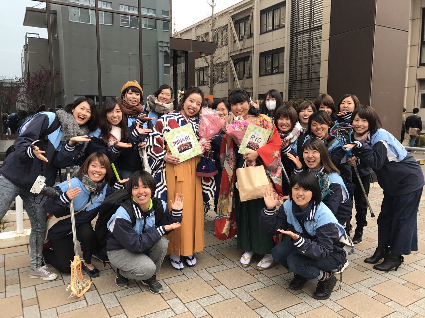 徳島大学女子ラクロス部 Auf Twitter 卒業式 今日は徳島大学の卒業式がありました 4回生のみなさん 院生のみなさん 改めましてご卒業おめでとうございます 4回生の袴姿はとってもきれいでした 卒業生のみなさんの新たな生活が素敵な 徳島大学女子ラクロス部 Auf Twitter 卒業式 今日は徳島大学の卒業式がありました 4回生のみなさん 院生のみなさん 改めましてご卒業おめでとうございます 4回生の袴姿はとってもきれいでした 卒業生のみなさんの新たな生活が素敵な