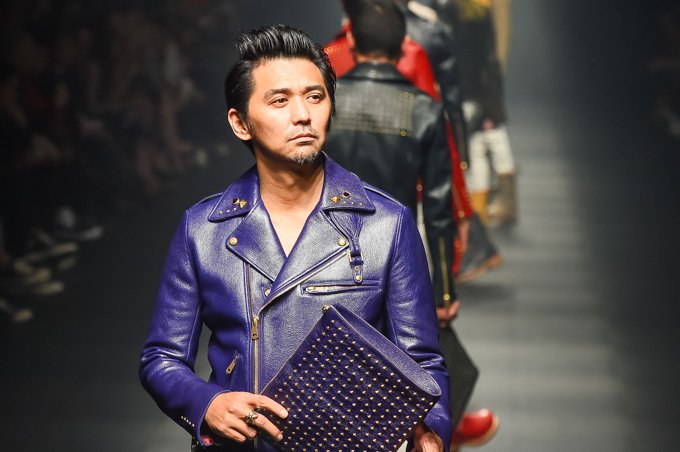 Fashion Press A Twitter 村上淳 渋川清彦 道端ジェシカが登場した ウノ ピゥ ウノ ウグァーレ トレ 1 Piu 1 Uguale 3 17年秋冬ショー全ルック公開 T Co gzoesdmg Fashion Press A Twitter 村上淳 渋川清彦 道端ジェシカが登場した ウノ ピゥ ウノ ウグァーレ トレ 1 Piu 1 Uguale 3 17年秋冬ショー全ルック公開 T Co gzoesdmg