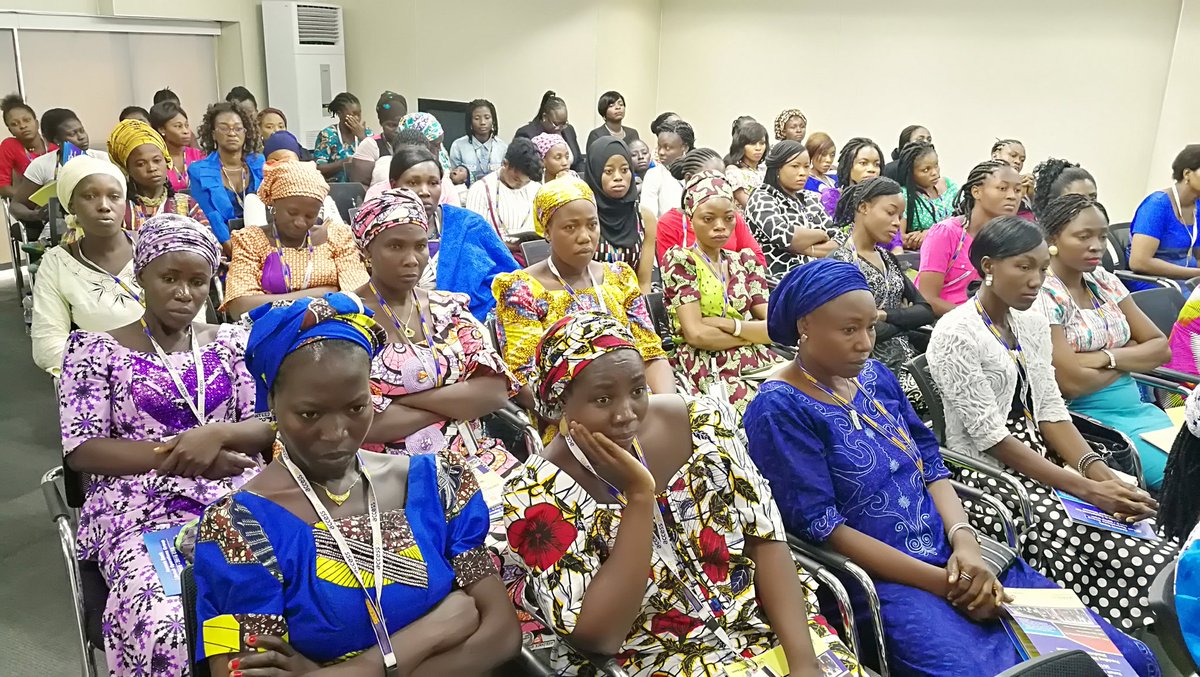 retops1's tweet photo. Empowered women from all over Nigeria at Access bank this morning.  @myaccessbank @thewcommunity #mpowerawoman #humansofaccess https://t.co/YaIVOMYB0z