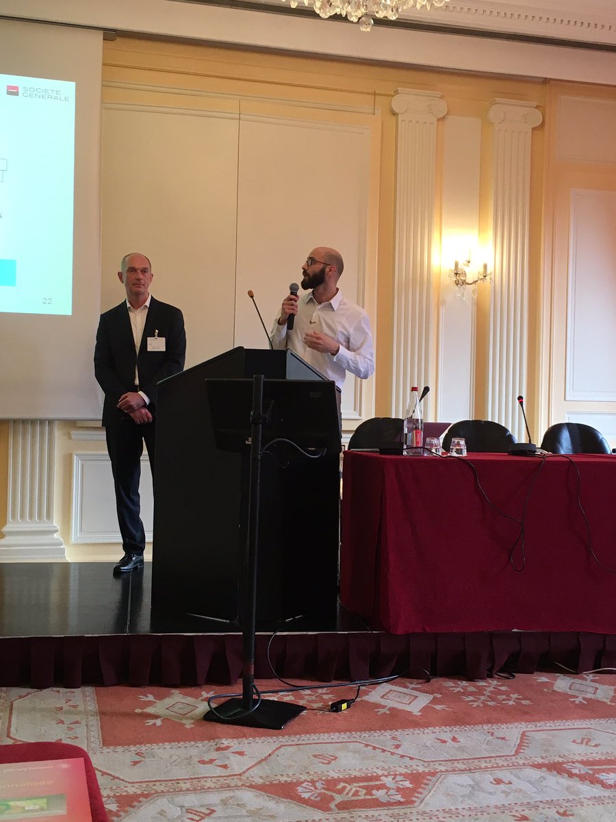 Jocerand, UX-Designer <a href="/UXRepublic/">UX-Republic</a> nous explique l'ensemble de la démarche #UX qui a été menée avec la DSI des financements #ASSURBANK17