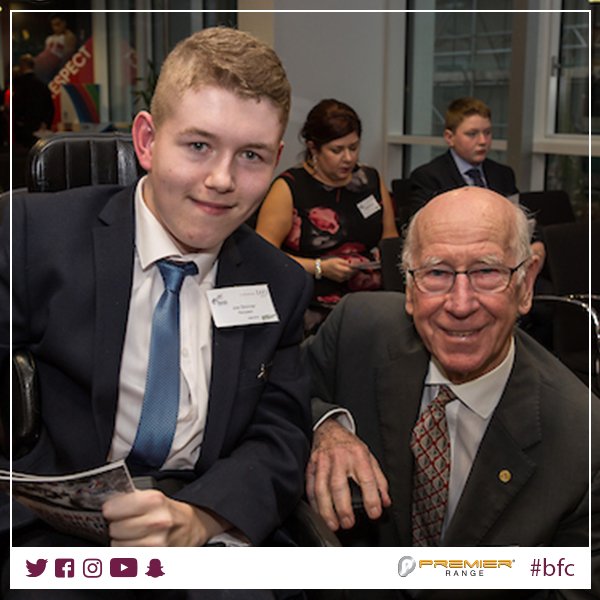 Volunteer Joe Skinner honoured for work with @BurnleyFC_Com and @IngsDanny Disability Project. Read: goo.gl/fxHn2S 👏