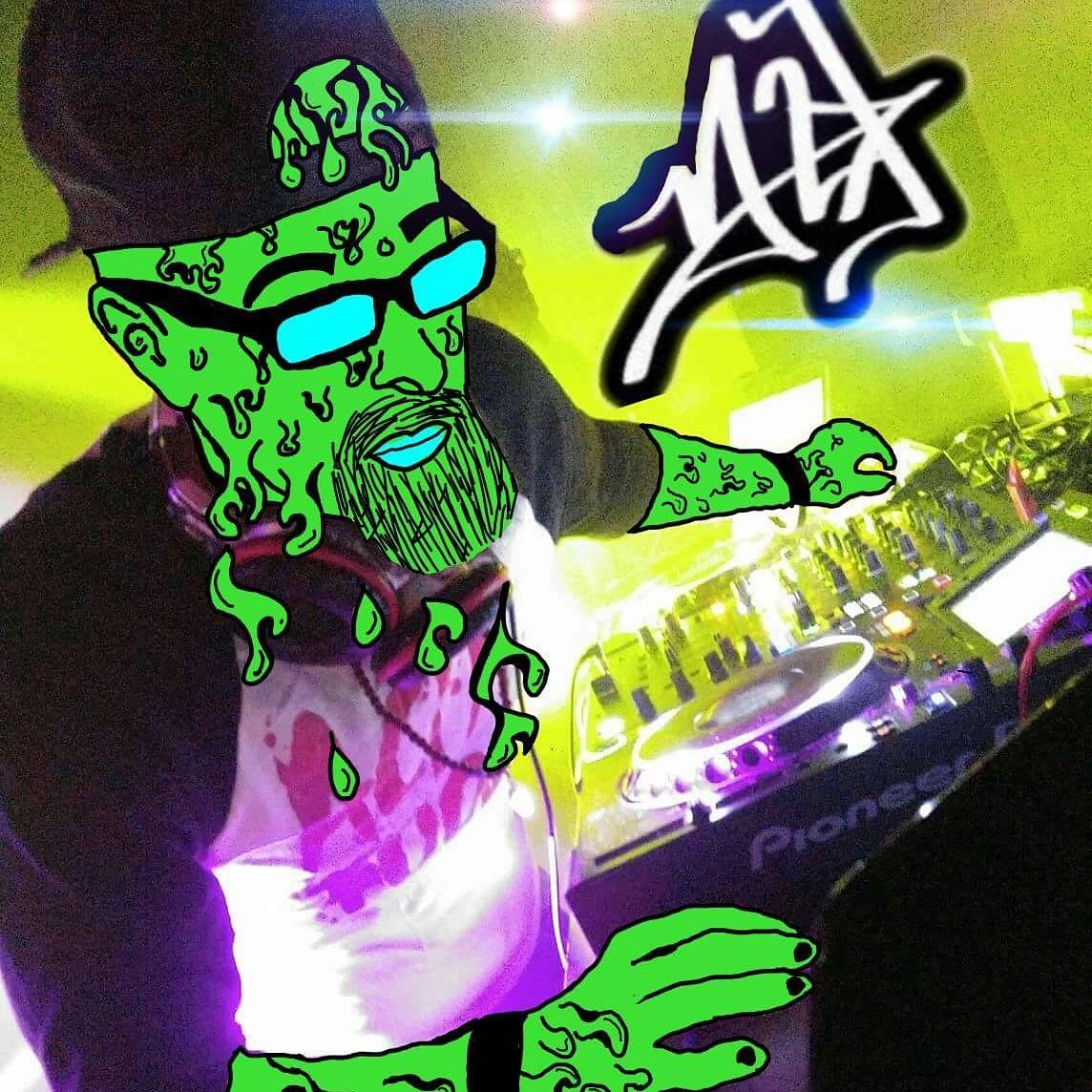 DJ_Y2J_'s tweet photo. #NewProfilePic https://t.co/uAfmc0WPpN