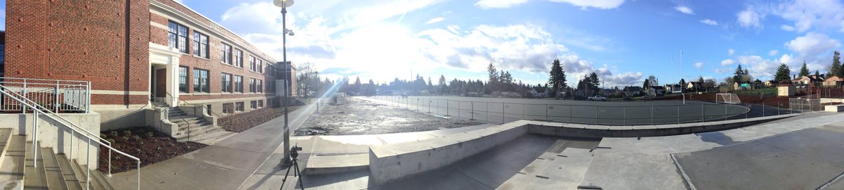 Even though our field and track is not done yet, our new school still looks as beautiful as always💕💕🤣