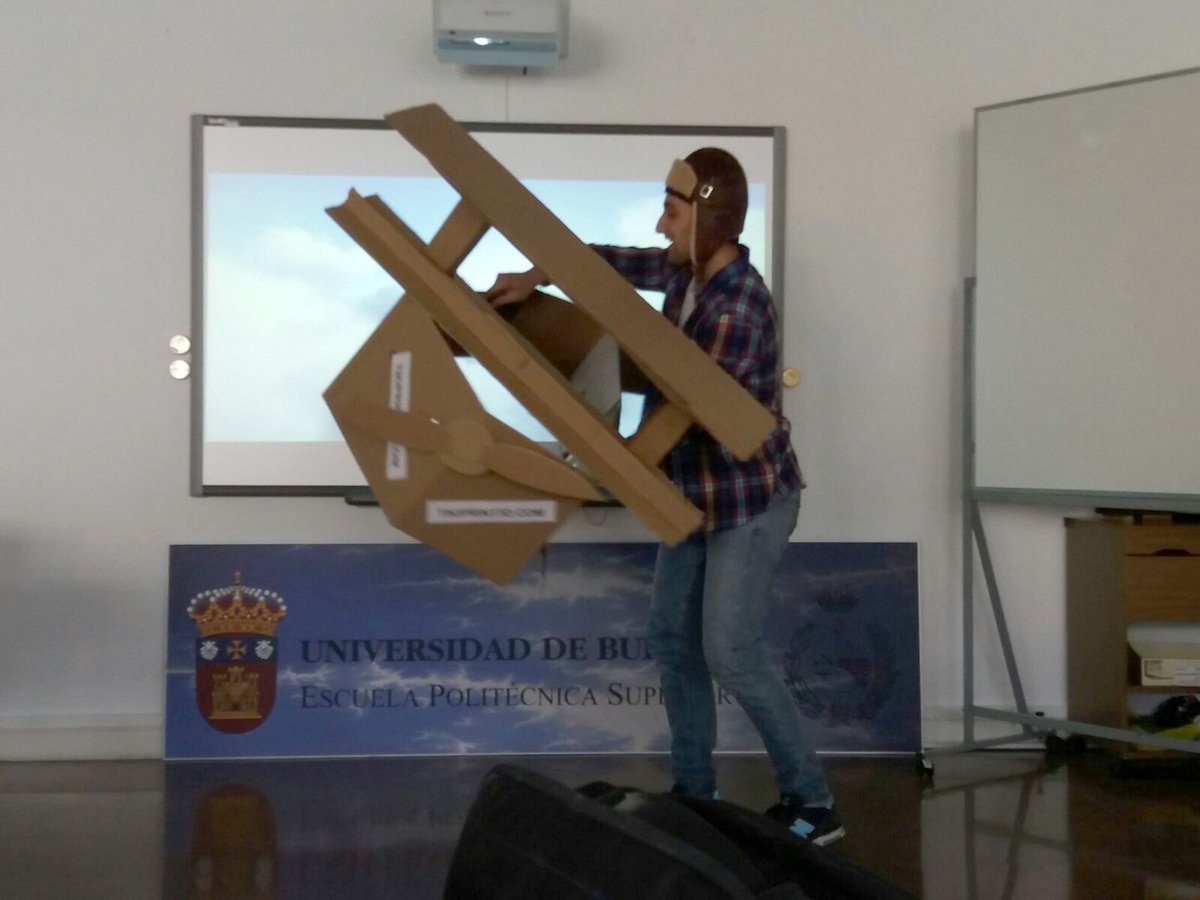 emprendeCdB's tweet photo. Que nuestros emprendedores derrochan imaginación para presentar sus proyectos es un hecho incontestable ;)
¡@tikiprint3D despega en #Burgos! https://t.co/XhruSVpATP