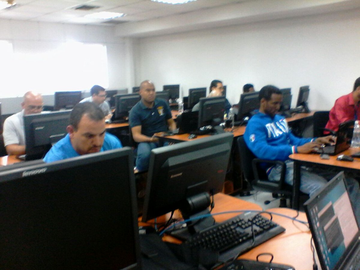 PabloGuzmanDice's tweet photo. 💾#InfoSuscerte | Hoy continuamos con el Curso de Seguridad de la Información y Ethical Hacking #SI&EH en el #tsjDEM https://t.co/fzh7uCtXK0