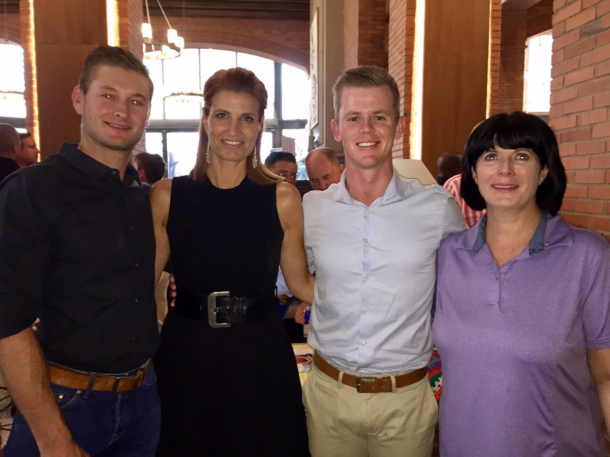 Fantastic to have <a href="/BrandonMStone/">Brandon Stone</a> and <a href="/TeaghanGauche/">Teaghan Gauché</a> join us today for #67blankets fund raiser. <a href="/TammyMenton1/">Tammy Menton</a> <a href="/beryl_payet/">Beryl Payet</a>