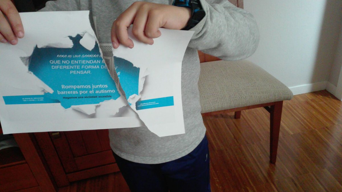 Tengo autismo y para mi es una barrera q no entiendan mi forma diferente de pensar.#DiaMundialAutismo