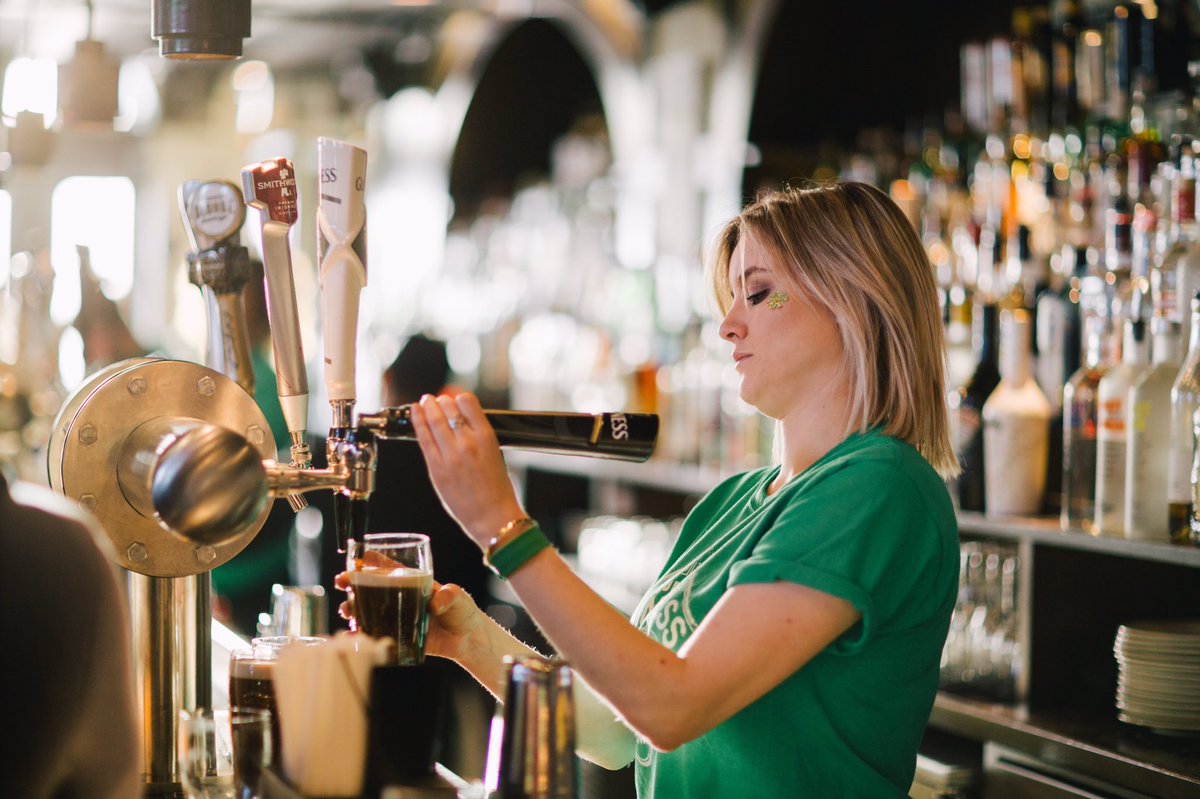 PierA_NYC's tweet photo. Some more 📸 from #StPatricksDay at Pier A with @GuinnessUS https://t.co/Kvnx3v3nYj