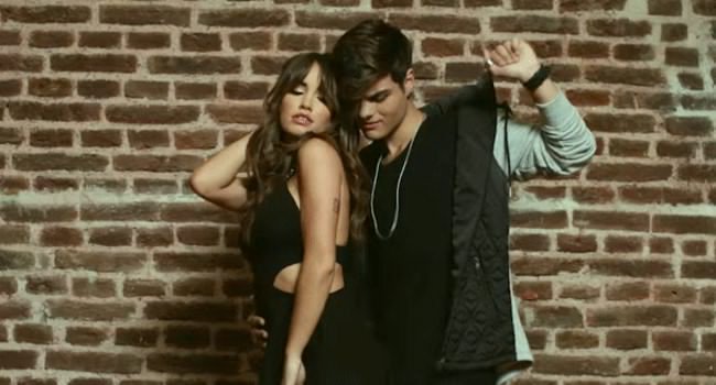 Flophi_18's tweet photo. #MUEVE de @AbrahamMateoMus ft. @laliespos cumple 6 meses en Youtube y ya cuenta... https://t.co/qO9nzTKk3c by #lalitameri via @c0nvey https://t.co/Cz9nFIKiU4