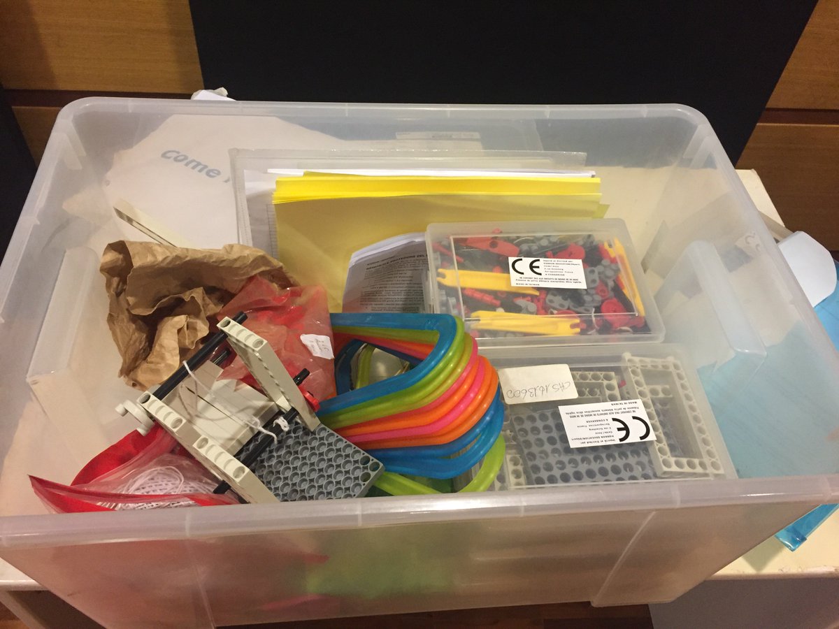 anivarGatisereT's tweet photo. give to a teachers a #lever and they could lift the world #SIDprogram #AllSTEMScientix https://t.co/RXj5zSmbkd