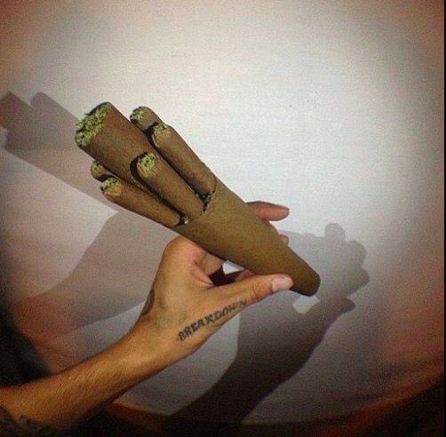 CloudN9neco's tweet photo. "Wyd after smoking this?" https://t.co/YZoEgZWu7S
