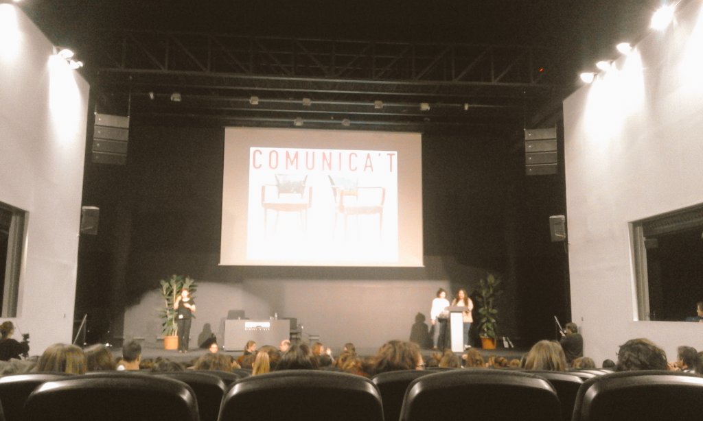 IESVictoriaKent's tweet photo. Clausuramos la Jornada de #ComuniKent ¡Hasta el año que viene! Gracias a todo el mundo por participar 👐 https://t.co/dkI9Rbd5vz
