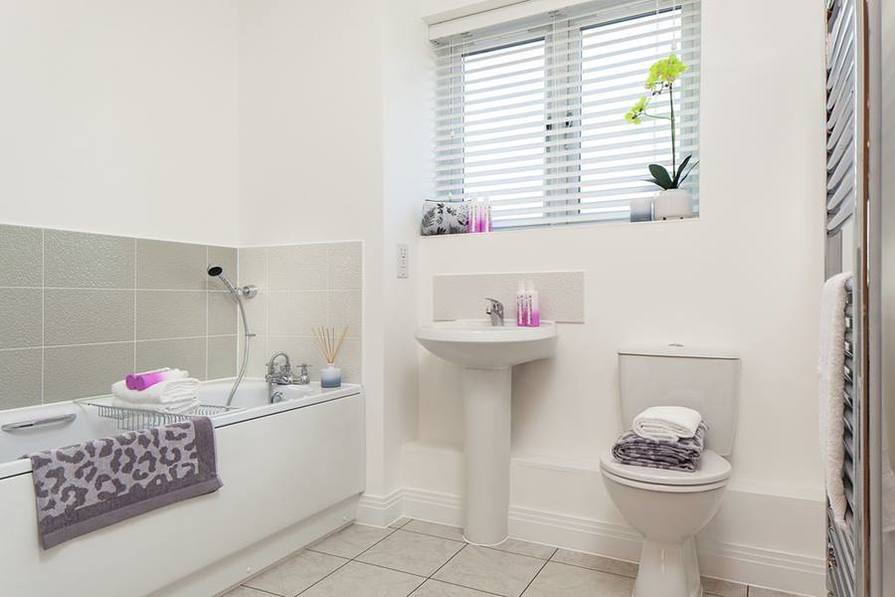 A move to #HamptonVale on the cards? Check out this home from <a href="/CALAHOMES/">calahomes</a> whathou.se/whAvBc