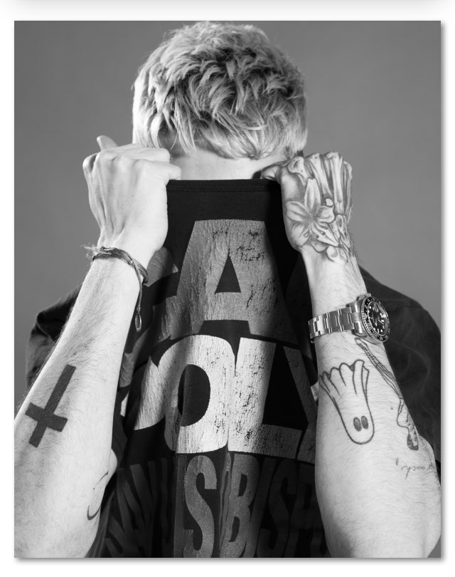 C7nawiRX0AAs3J4.jpg (640×810)