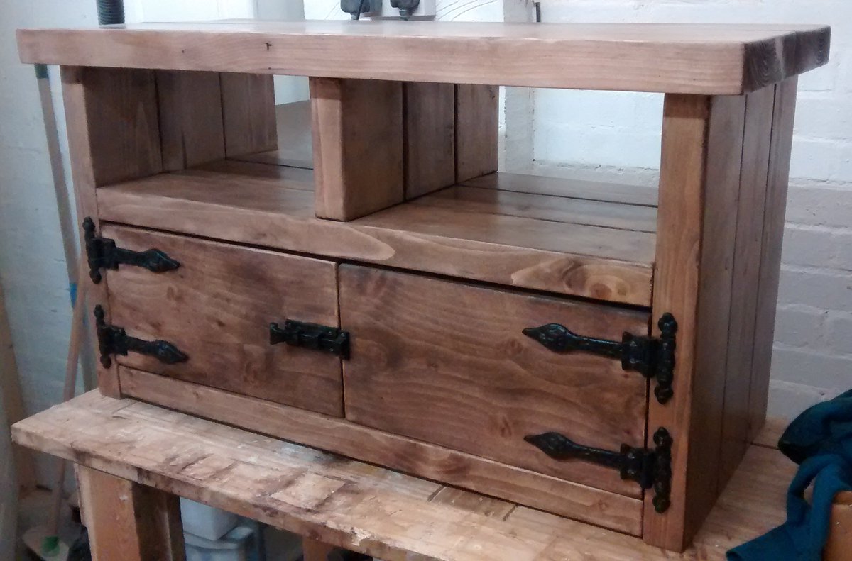 GreavesWood's tweet photo. Our website has undergone a huge overhaul.
https://t.co/uO5LjYDBLg
Ask for a quote on a new or resized item.
#Handmade #Bespoke #Furniture https://t.co/RfZ32UZkKG