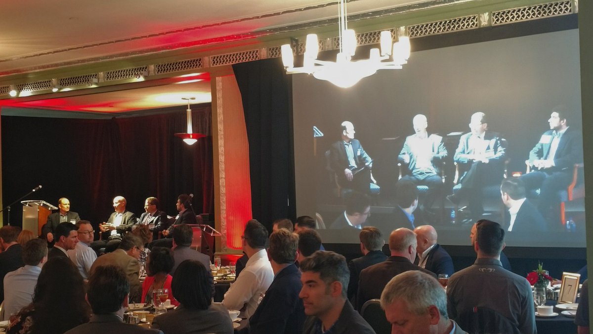 Brad_Nellis's tweet photo. Panelists from @ExplorysCareers, @BeneschLaw and @votem share insights into tech success at SBN #CLETechAwards https://t.co/AF4jQ2mMQa