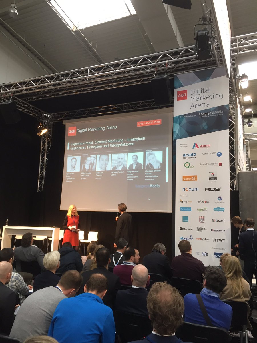 Contilla's tweet photo. #Contilla Geschäftsführer Christoph Teubert heute im Panel zu #ContentMarketing Strategien auf der Cebit. #cmcx. https://t.co/qp9aqHWKV8