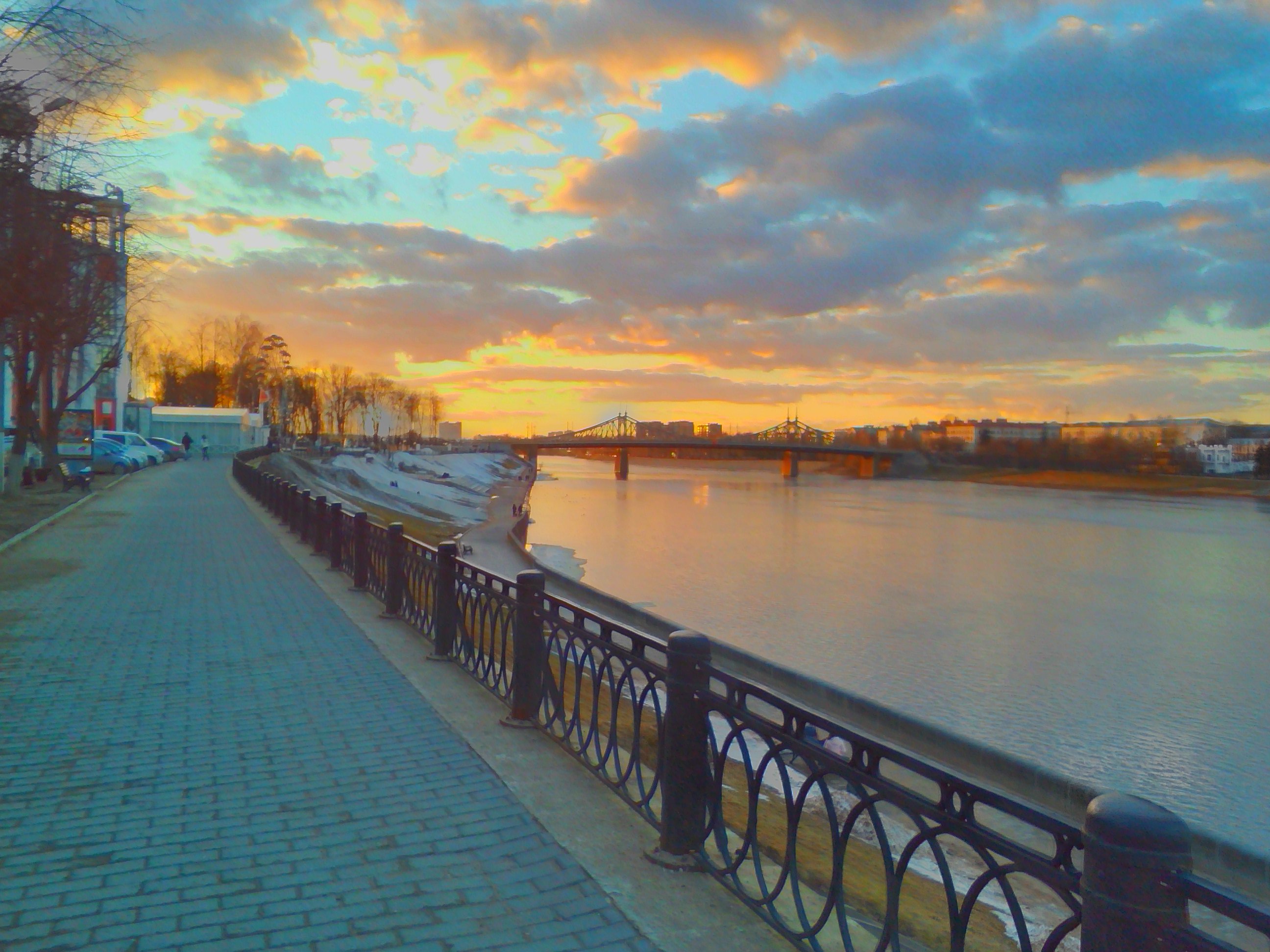 Тверь ранняя Весна Горсад