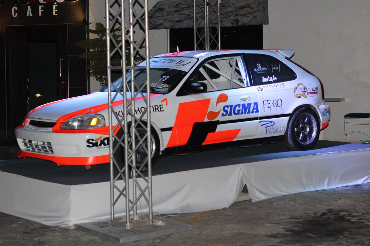 Presentación de nuevo carro del campeón 2016 jose gabriel liz Ferro Cafe!!!1