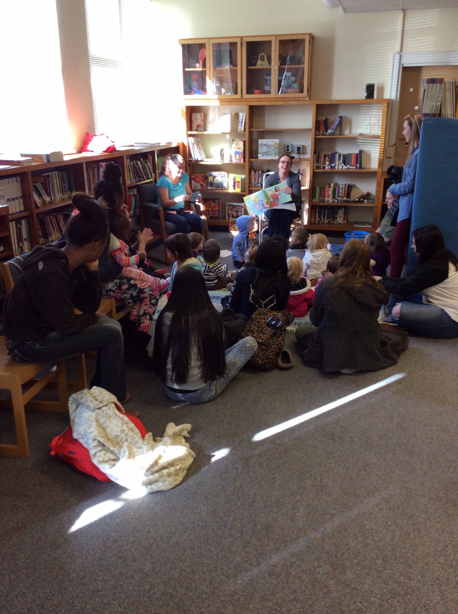 CHS teen parents read, danced, &amp; sang w/ their little ones during StoryTime at the CHS Media Center! More pics: bit.ly/2nVSIOU
