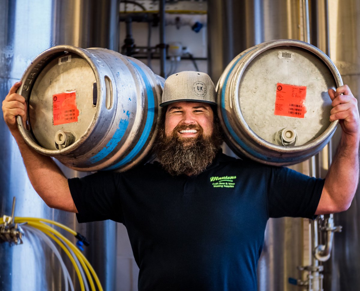 Doesn't our Sean look like such a happy boy? #caskhead