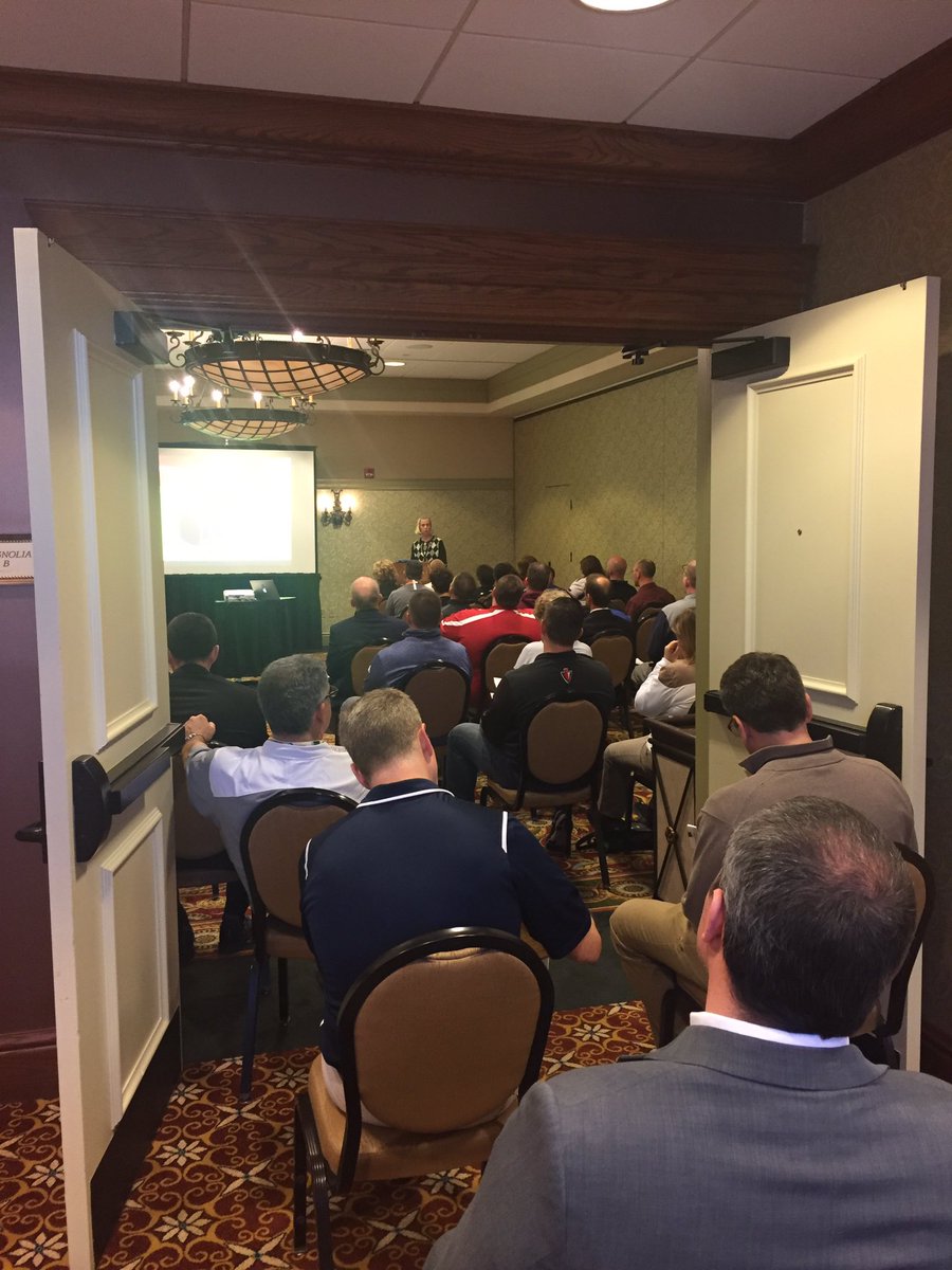 PhilJPoggi's tweet photo. Former @NIAAA9100 Board Member Dory Smith (MO) presenting to pack house at 50th @PAStateADs Conference #BuildingACoachingTeam https://t.co/zJhQcpjf6I