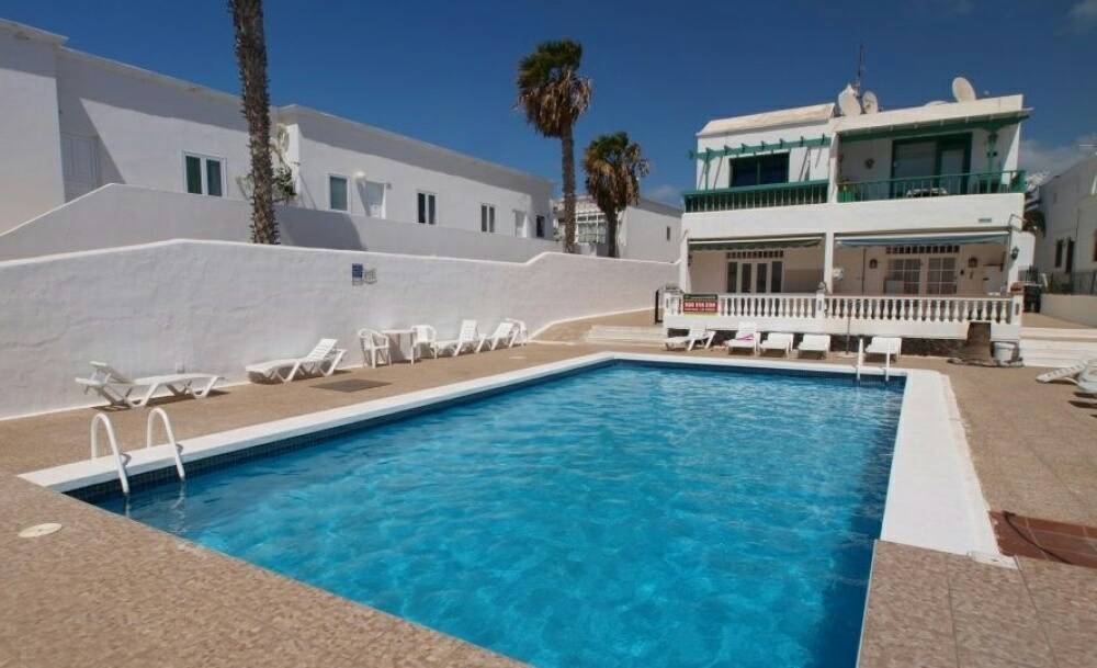 Newly refurbished 1 bed apartment. €105000
ow.ly/z26i30ac5yq
#Lanzarote #Property #sunshine #holidays #beaches #sunny #relax #swimsuit