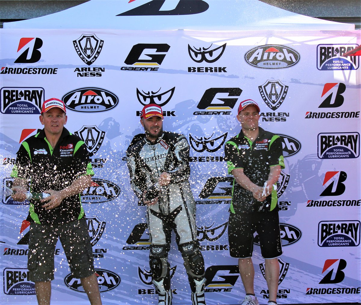 MayfairGearbox's tweet photo. The Extreme Festival at Zwartkops Raceway was surely a day to remember!Thanks Greg&amp;Gareth Bezuidenhout who competed in the ZX10 Masters Cup. https://t.co/IZDDxBXVFs