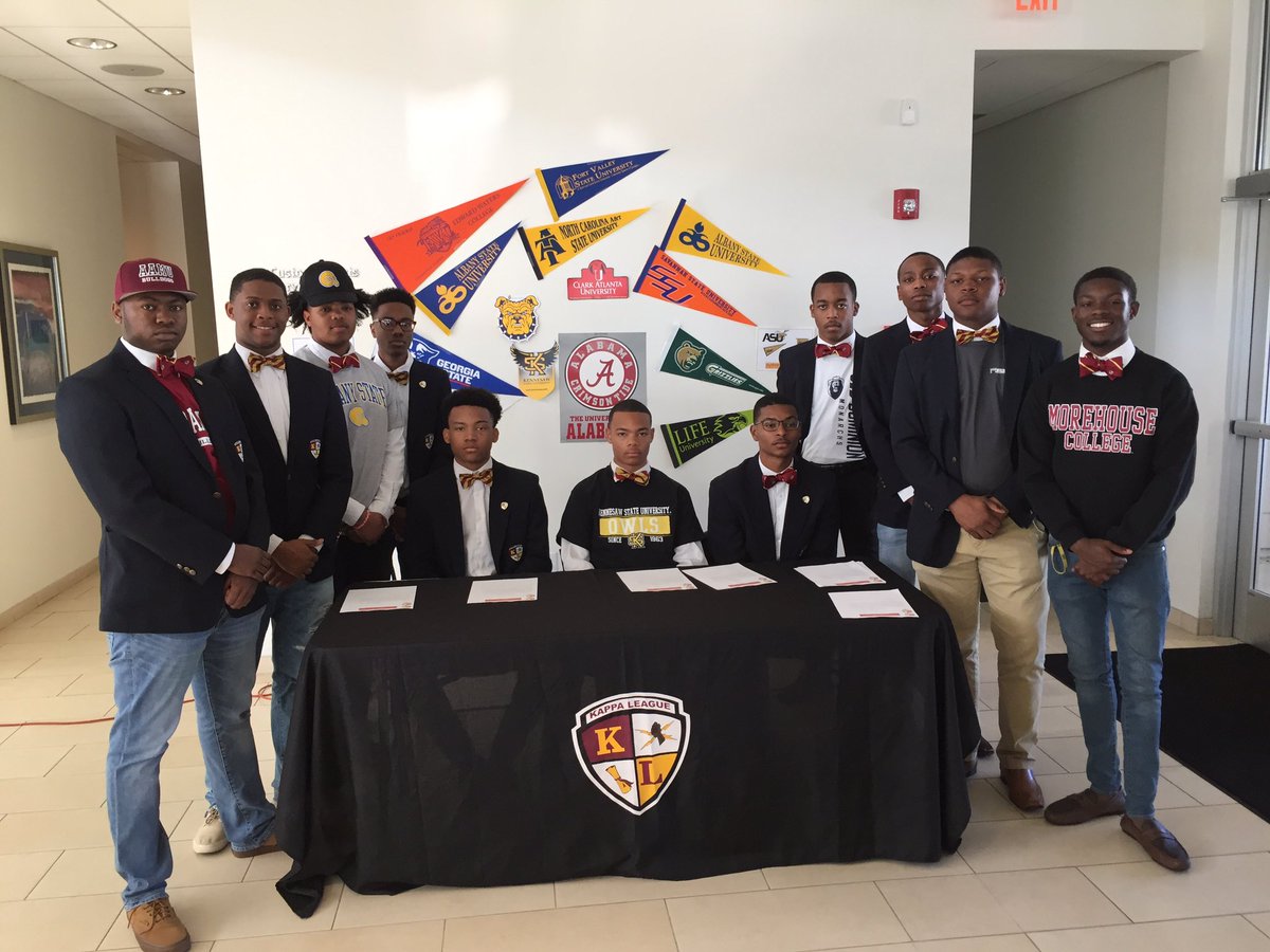 claudegatlin's tweet photo. College signing day acknowledging young men for their academic achievements. All are accepted to college.  @wsbtv https://t.co/zW6xe4gfrM