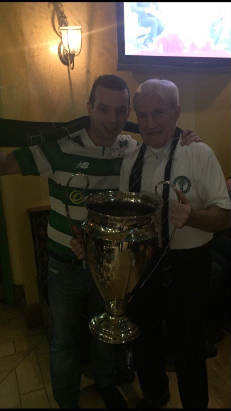 Happy birthday to the legend Bertie Auld 