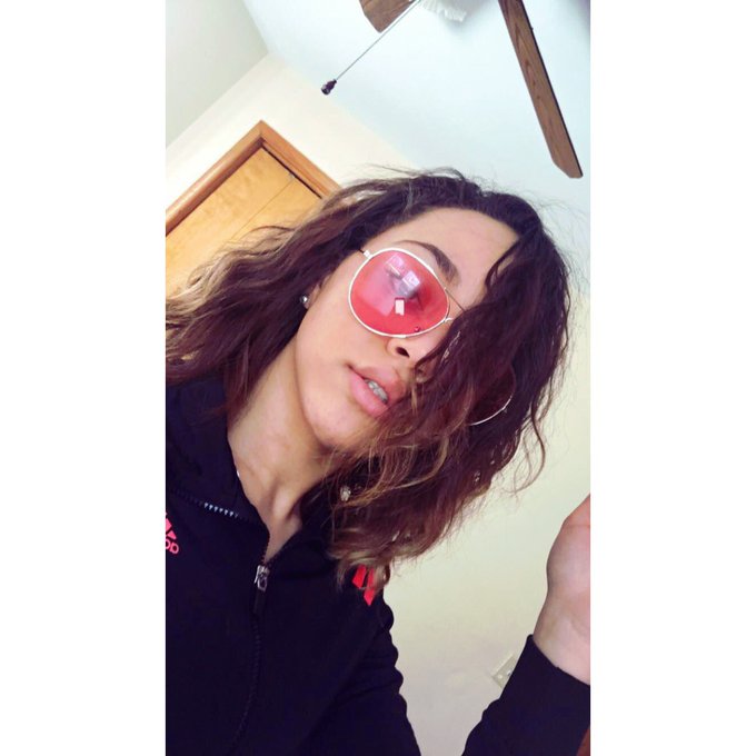 Watch Mamí's leaked NSFW photo on TwXstars