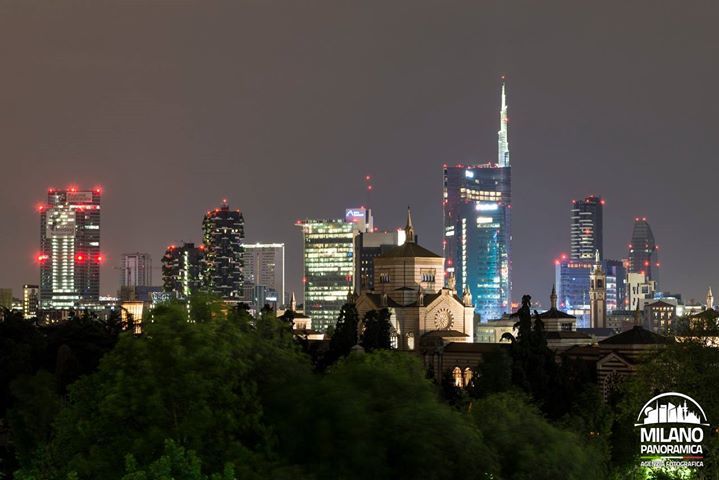 mipanoramica's tweet photo. L'unica vera"City" Italiana. 
Buona serata!

#milano #milanopanoramica #portanuova
© Archi… https://t.co/KCWEI9affS https://t.co/XcldjhNR4r