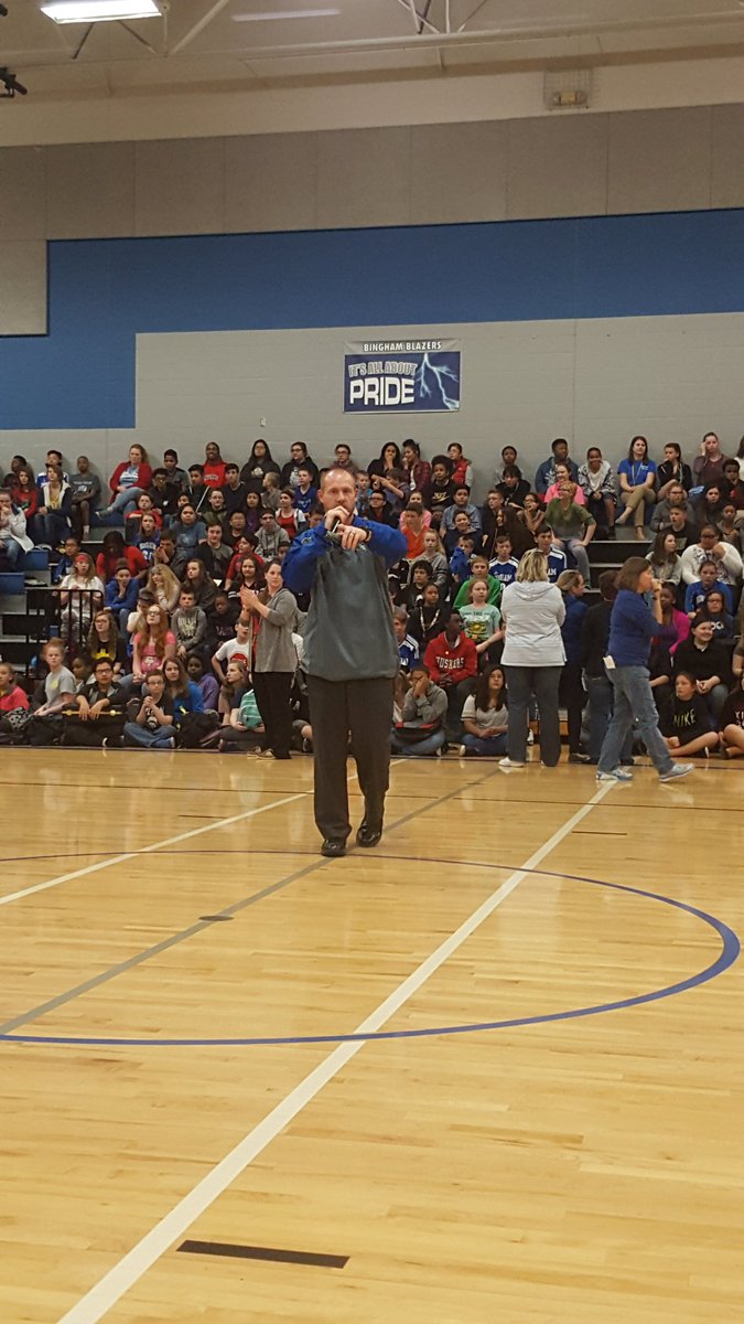 STUCOBingham's tweet image. A welcome from @BrettPlayter for @ChrismanBears visitors &amp;amp; @BinghamBlazers #springassembly #isdstrong