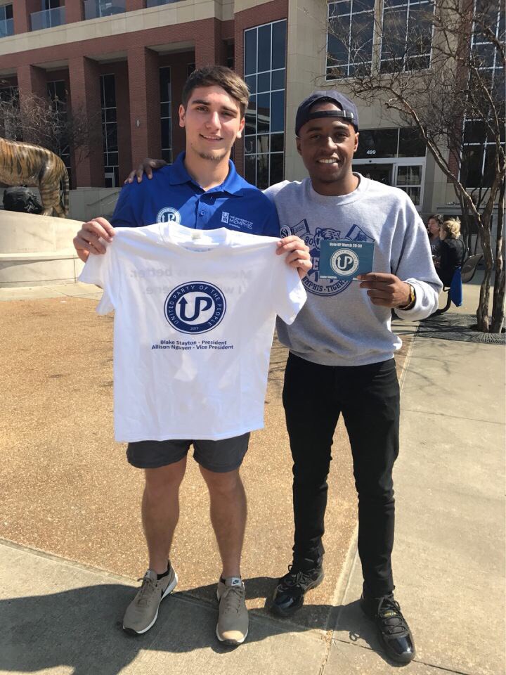 UofM_UP's tweet photo. Great day of campaigning.!! UP Party showing Tiger Spirit and spreading love to our students.! 💙🆙⬆️🐯 https://t.co/CkjozImb3k