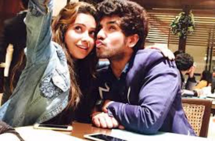 AshVikLand's tweet photo. Happy birthday to the very talented @suyyashrai and a very good friend of @rithvik_RD @AshaNegi7 We wish you lots of happiness ahead :) https://t.co/MBApg1YOhL