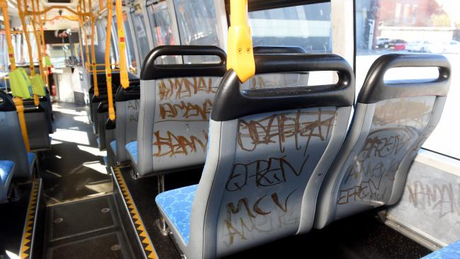 There's nothing queue-t about this painful bus commute from Manningham bit.ly/2nc7tx4
