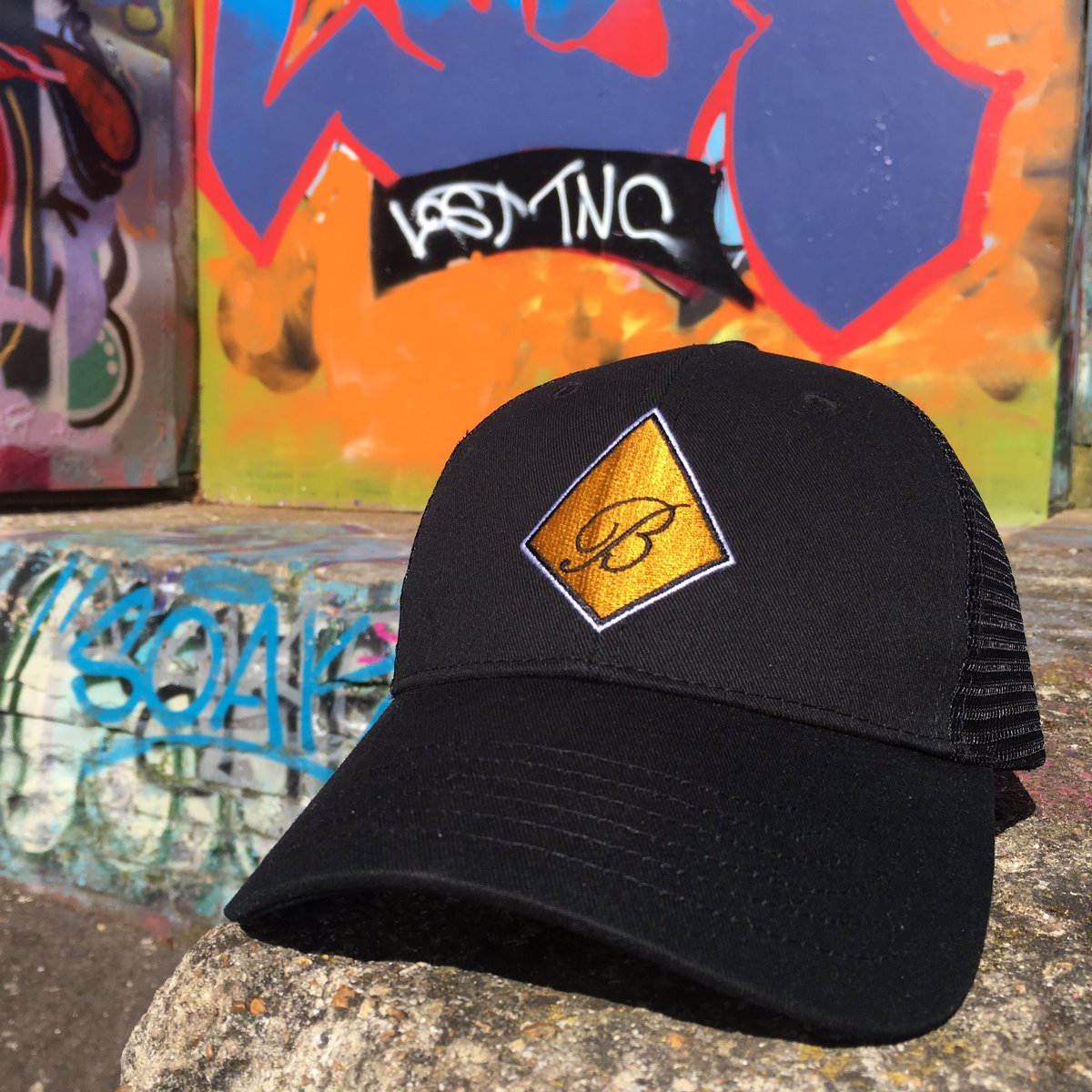 BovApparel's tweet photo. Black mesh trucker 🔶 #BOV https://t.co/7XobSyt5YU