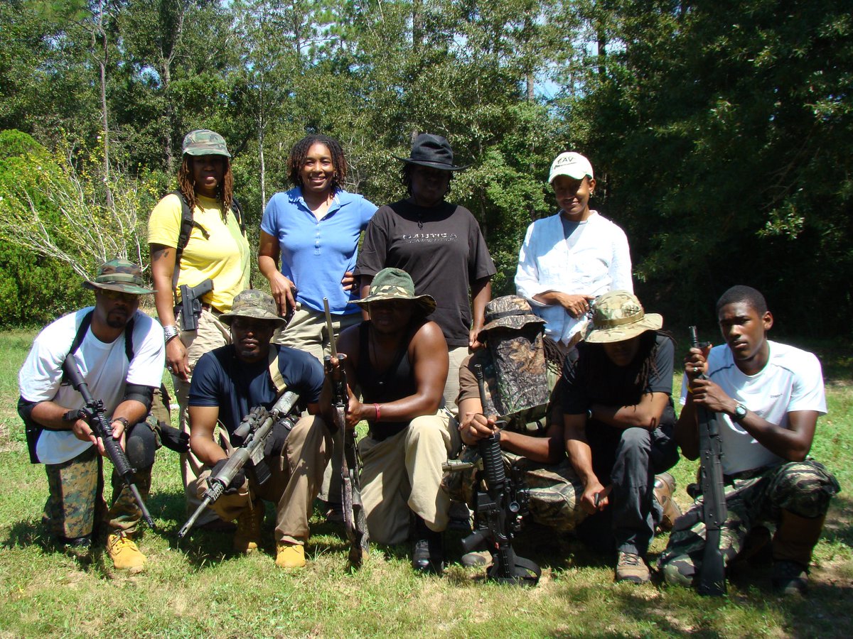 BlackGlobalInfo's tweet image. Black children should be trained to responsibly use fire arms, damn a basketball and football. #selfdefence #BlackGunClubs #blackmilitias