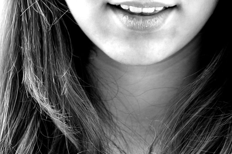 deafunity's tweet photo. An interesting article on #lipreading and how #deaf people can develop accents: https://t.co/ANlKHBIhU1 https://t.co/3vYw8cs8Sf