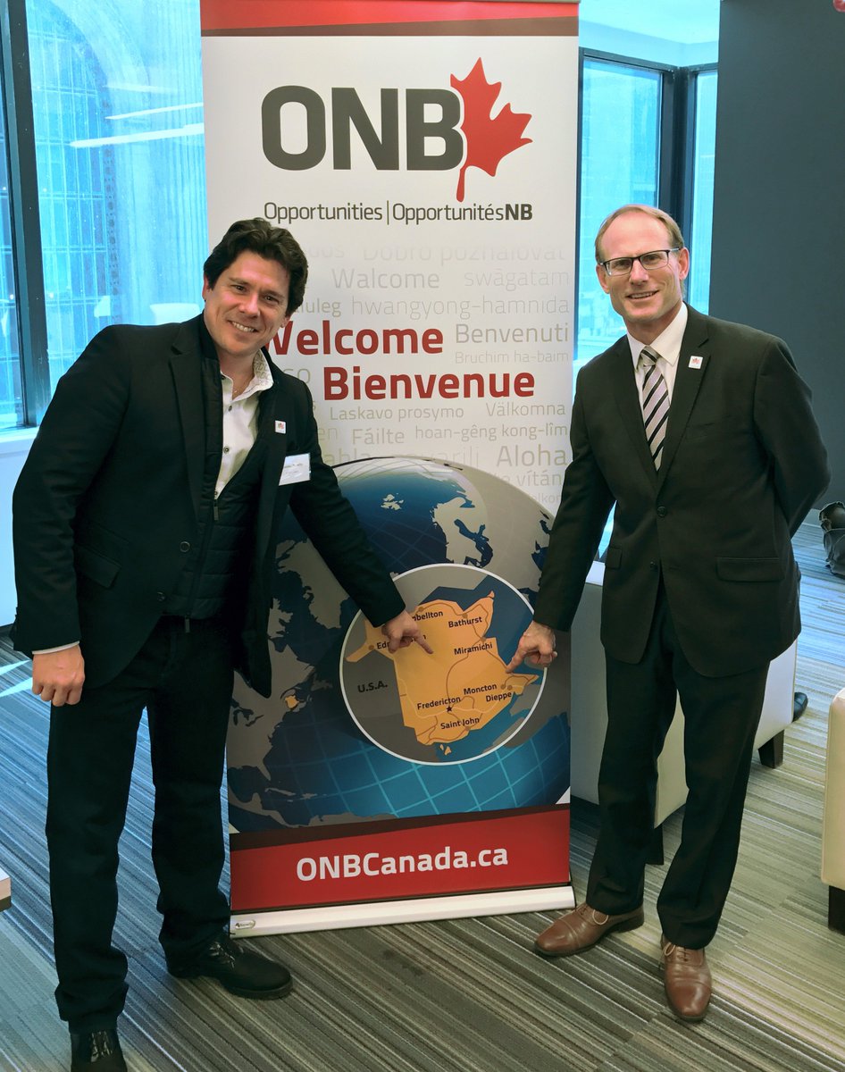 Fibrecentre's tweet photo. @hunternewby with @JPRobicheau1 pointing out the #ONBCanada opportunity in #Moncton #NewBrunswick411 #interconnection #CanadaNY https://t.co/3Zl42rC6kM